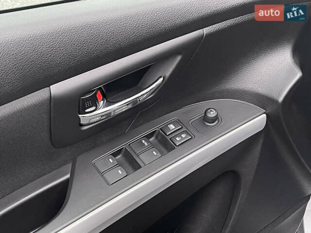 Серый Сузуки СХ4, объемом двигателя 1.59 л и пробегом 249 тыс. км за 10550 $, фото 10 на Automoto.ua