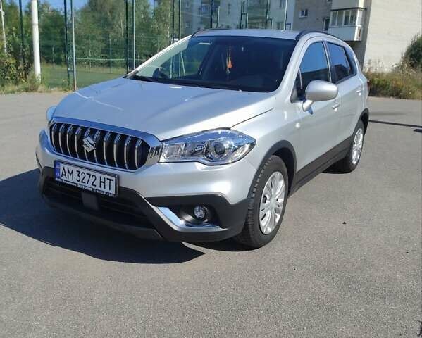 Серый Сузуки СХ4, объемом двигателя 1.59 л и пробегом 18 тыс. км за 16555 $, фото 1 на Automoto.ua