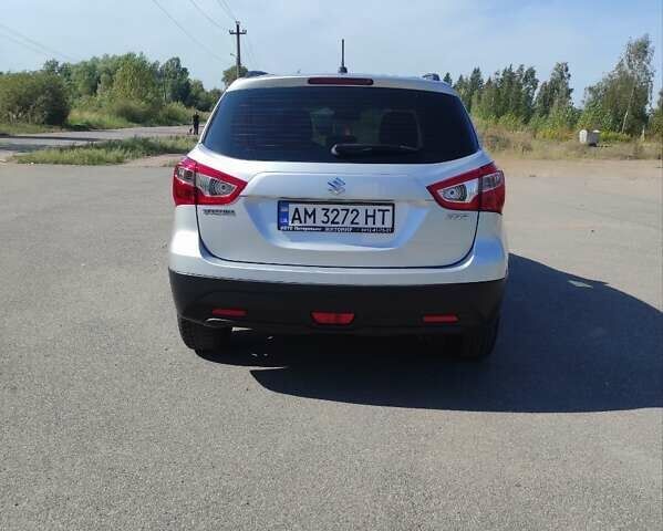 Серый Сузуки СХ4, объемом двигателя 1.59 л и пробегом 18 тыс. км за 16555 $, фото 7 на Automoto.ua