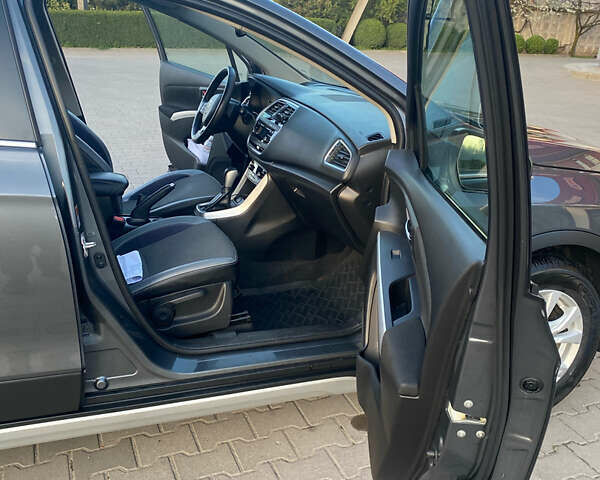 Серый Сузуки СХ4, объемом двигателя 1.59 л и пробегом 93 тыс. км за 16000 $, фото 9 на Automoto.ua