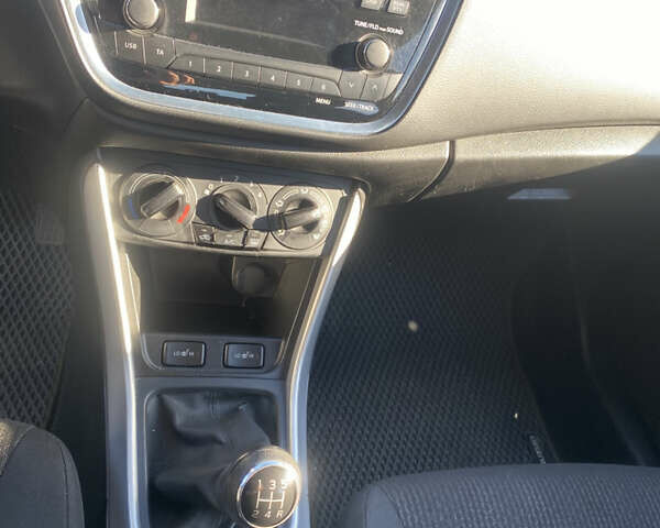 Серый Сузуки СХ4, объемом двигателя 1.59 л и пробегом 128 тыс. км за 13600 $, фото 12 на Automoto.ua