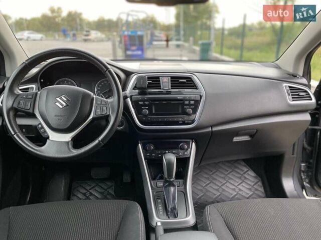 Серый Сузуки СХ4, объемом двигателя 1.59 л и пробегом 117 тыс. км за 17000 $, фото 7 на Automoto.ua