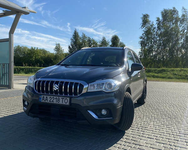 Серый Сузуки СХ4, объемом двигателя 1.59 л и пробегом 128 тыс. км за 13600 $, фото 1 на Automoto.ua