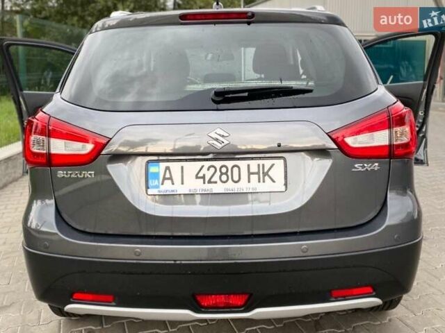 Серый Сузуки СХ4, объемом двигателя 1.59 л и пробегом 117 тыс. км за 17000 $, фото 3 на Automoto.ua