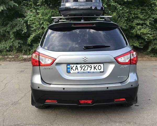 Серый Сузуки СХ4, объемом двигателя 1.59 л и пробегом 75 тыс. км за 19100 $, фото 10 на Automoto.ua