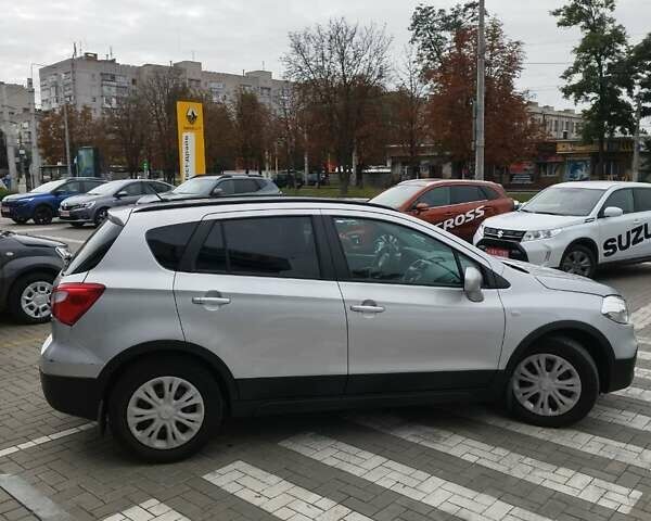 Серый Сузуки СХ4, объемом двигателя 1.59 л и пробегом 117 тыс. км за 15300 $, фото 7 на Automoto.ua