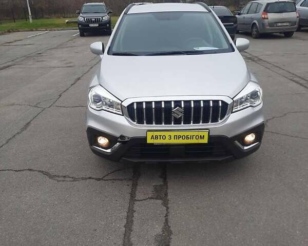 Серый Сузуки СХ4, объемом двигателя 1.59 л и пробегом 168 тыс. км за 16500 $, фото 2 на Automoto.ua