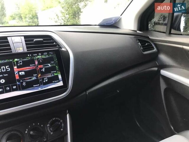 Серый Сузуки СХ4, объемом двигателя 1.59 л и пробегом 75 тыс. км за 19100 $, фото 27 на Automoto.ua