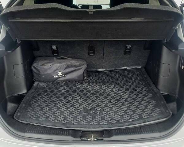 Серый Сузуки СХ4, объемом двигателя 1.59 л и пробегом 168 тыс. км за 16500 $, фото 7 на Automoto.ua