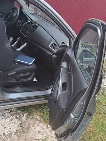 Сірий Сузукі СХ4, об'ємом двигуна 1.59 л та пробігом 67 тис. км за 6800 $, фото 9 на Automoto.ua