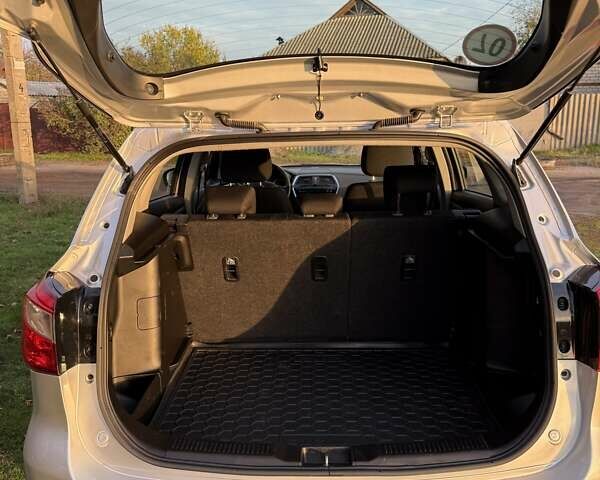 Сірий Сузукі СХ4, об'ємом двигуна 1.59 л та пробігом 63 тис. км за 18000 $, фото 8 на Automoto.ua