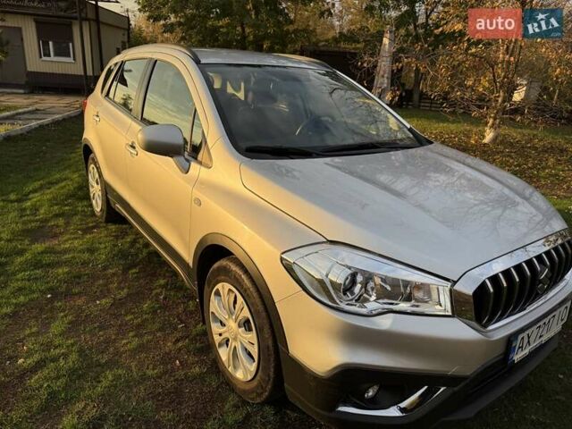 Сірий Сузукі СХ4, об'ємом двигуна 1.59 л та пробігом 63 тис. км за 18000 $, фото 2 на Automoto.ua