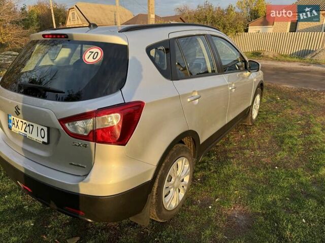 Сірий Сузукі СХ4, об'ємом двигуна 1.59 л та пробігом 63 тис. км за 18000 $, фото 4 на Automoto.ua