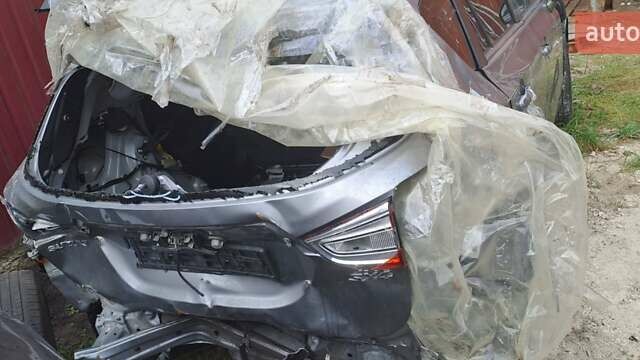 Сірий Сузукі СХ4, об'ємом двигуна 1.59 л та пробігом 67 тис. км за 6800 $, фото 8 на Automoto.ua