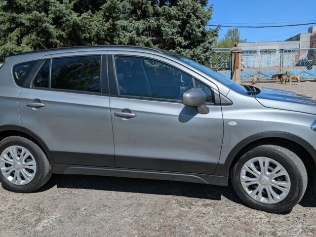 Серый Сузуки СХ4, объемом двигателя 1.6 л и пробегом 48 тыс. км за 17700 $, фото 2 на Automoto.ua