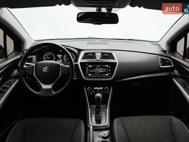 Серый Сузуки СХ4, объемом двигателя 1.37 л и пробегом 76 тыс. км за 18852 $, фото 7 на Automoto.ua