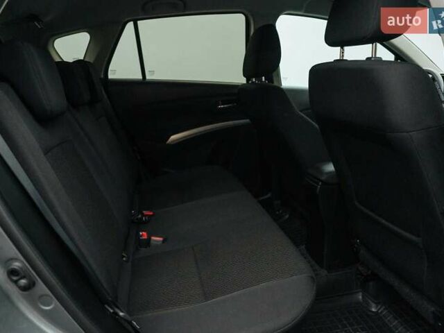 Сірий Сузукі СХ4, об'ємом двигуна 1.59 л та пробігом 48 тис. км за 18220 $, фото 9 на Automoto.ua