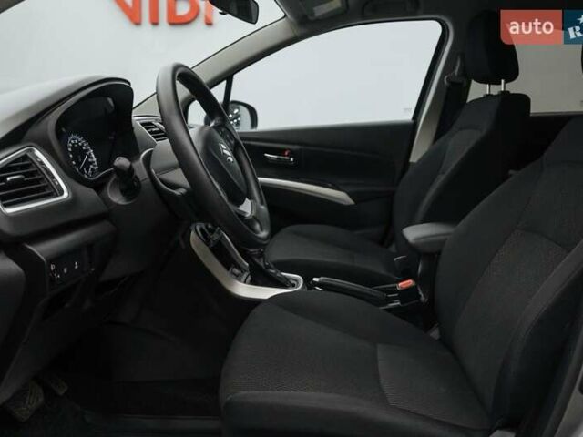 Сірий Сузукі СХ4, об'ємом двигуна 1.59 л та пробігом 48 тис. км за 18220 $, фото 7 на Automoto.ua