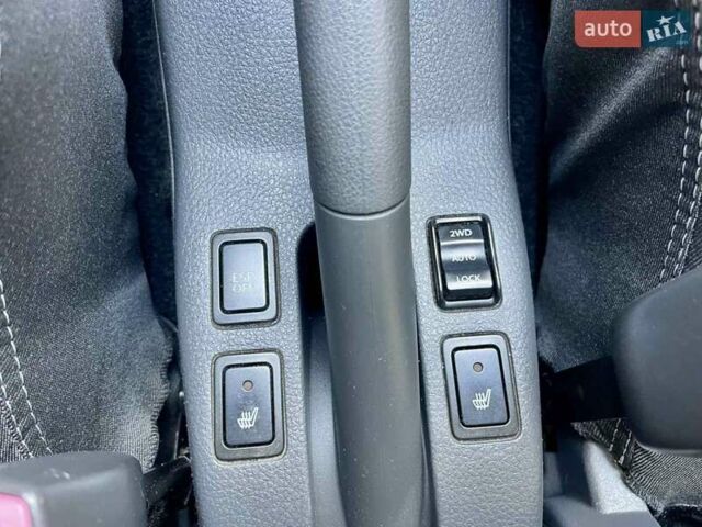 Сузуки СХ4 2007 в Ровно на Automoto.ua Синий Сузуки СХ4, объемом двигателя 1.6 л и пробегом 180 тыс. км за 6000 $, фото 6 на Automoto.ua