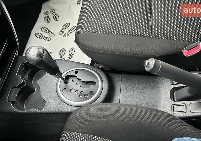 Синій Сузукі СХ4, об'ємом двигуна 2 л та пробігом 192 тис. км за 6999 $, фото 16 на Automoto.ua