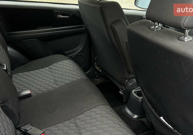 Синій Сузукі СХ4, об'ємом двигуна 2 л та пробігом 192 тис. км за 6999 $, фото 31 на Automoto.ua