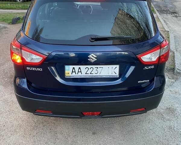 Синий Сузуки СХ4, объемом двигателя 1.59 л и пробегом 130 тыс. км за 12000 $, фото 1 на Automoto.ua