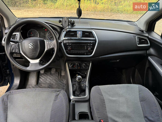 Сузукі СХ4 2017 у Львові на Automoto.ua Синій Сузукі СХ4, об'ємом двигуна 1.59 л та пробігом 124 тис. км за 12800 $, фото 15 на Automoto.ua