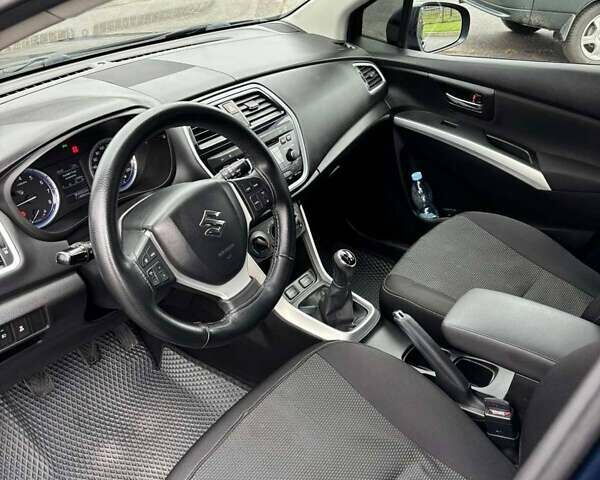 Синий Сузуки СХ4, объемом двигателя 1.59 л и пробегом 138 тыс. км за 14500 $, фото 6 на Automoto.ua