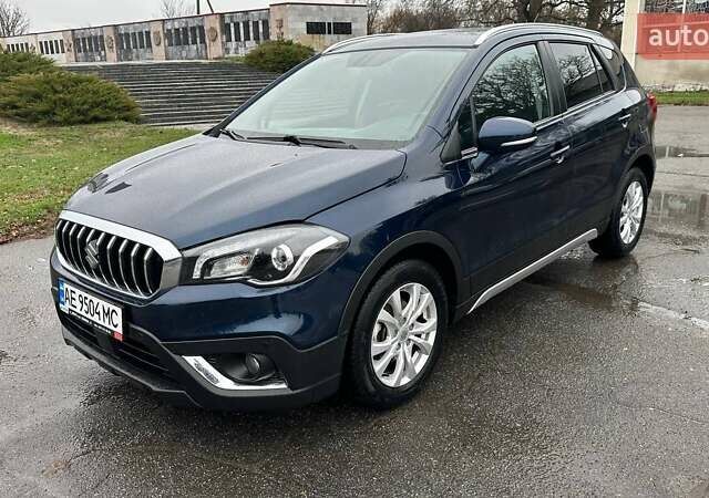 Синий Сузуки СХ4, объемом двигателя 1.59 л и пробегом 80 тыс. км за 18000 $, фото 2 на Automoto.ua