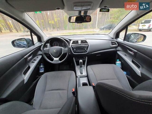 Сузуки СХ4 2019 в Черкассах на Automoto.ua Синий Сузуки СХ4, объемом двигателя 1.59 л и пробегом 65 тыс. км за 18705 $, фото 12 на Automoto.ua