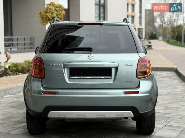 Зеленый Сузуки СХ4, объемом двигателя 1.6 л и пробегом 164 тыс. км за 8950 $, фото 4 на Automoto.ua