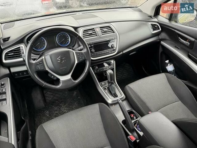 Сузуки СХ4 2015 в Киеве на Automoto.ua Зеленый Сузуки СХ4, объемом двигателя 1.6 л и пробегом 90 тыс. км за 9700 $, фото 5 на Automoto.ua