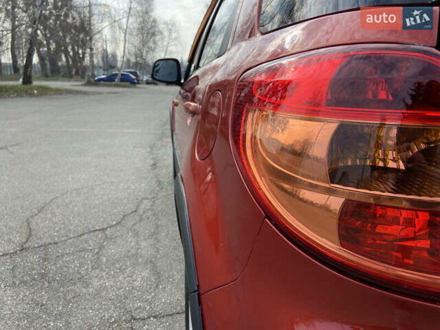 Оранжевый Сузуки СХ4, объемом двигателя 1.6 л и пробегом 215 тыс. км за 7300 $, фото 14 на Automoto.ua