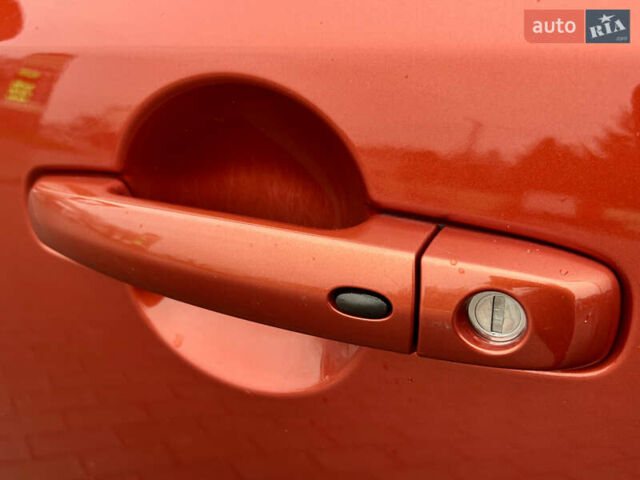 Помаранчевий Сузукі СХ4, об'ємом двигуна 1.6 л та пробігом 240 тис. км за 7500 $, фото 14 на Automoto.ua