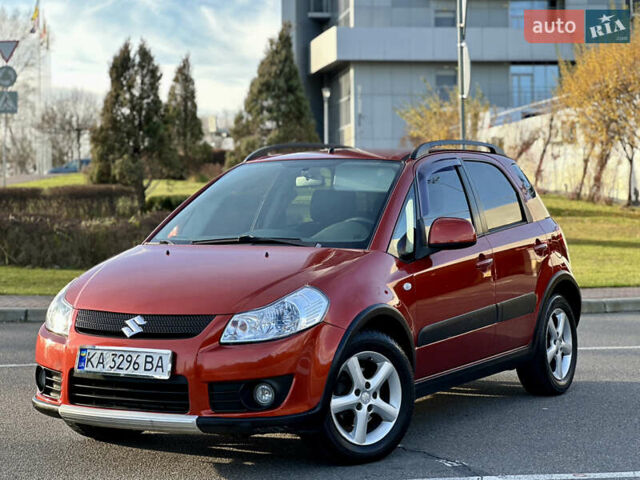Помаранчевий Сузукі СХ4, об'ємом двигуна 1.6 л та пробігом 202 тис. км за 7200 $, фото 2 на Automoto.ua