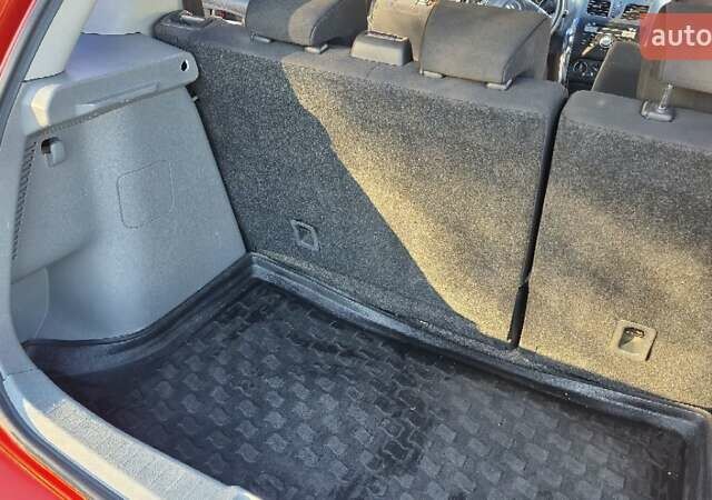 Помаранчевий Сузукі СХ4, об'ємом двигуна 1.6 л та пробігом 68 тис. км за 9000 $, фото 7 на Automoto.ua