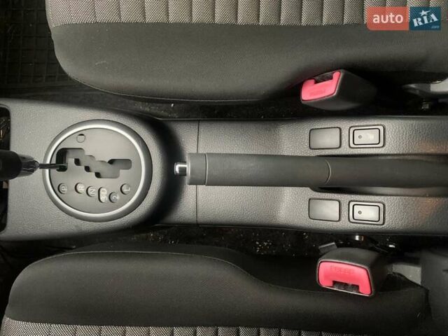 Оранжевый Сузуки СХ4, объемом двигателя 1.59 л и пробегом 105 тыс. км за 9200 $, фото 15 на Automoto.ua