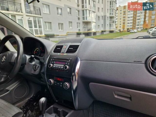 Помаранчевий Сузукі СХ4, об'ємом двигуна 1.6 л та пробігом 88 тис. км за 11200 $, фото 38 на Automoto.ua