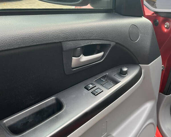 Сузукі СХ4 2013 у Кривому Розі на Automoto.ua Помаранчевий Сузукі СХ4, об'ємом двигуна 1.6 л та пробігом 138 тис. км за 9300 $, фото 10 на Automoto.ua