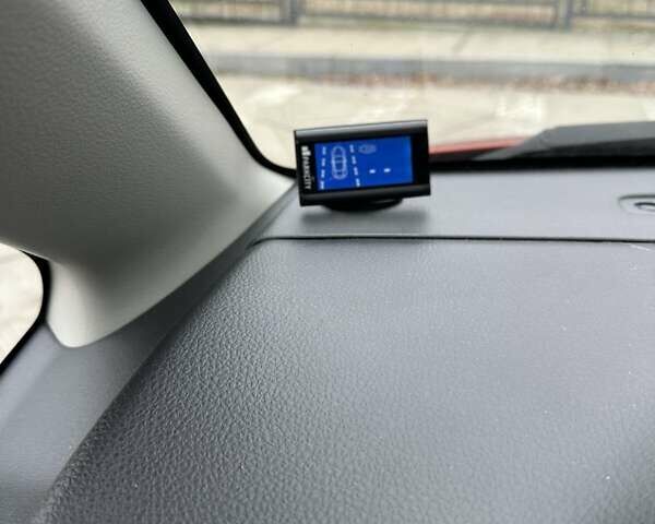 Оранжевый Сузуки СХ4, объемом двигателя 1.59 л и пробегом 136 тыс. км за 9900 $, фото 9 на Automoto.ua