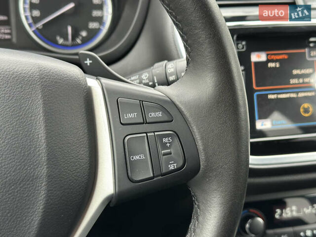 Помаранчевий Сузукі СХ4, об'ємом двигуна 1.37 л та пробігом 62 тис. км за 18900 $, фото 22 на Automoto.ua