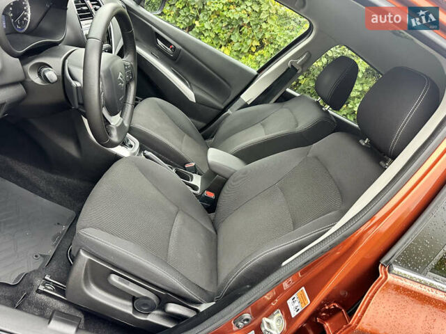 Помаранчевий Сузукі СХ4, об'ємом двигуна 1.37 л та пробігом 62 тис. км за 18900 $, фото 11 на Automoto.ua