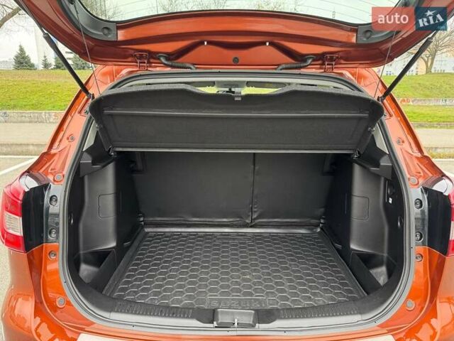 Оранжевый Сузуки СХ4, объемом двигателя 1.59 л и пробегом 54 тыс. км за 16400 $, фото 21 на Automoto.ua