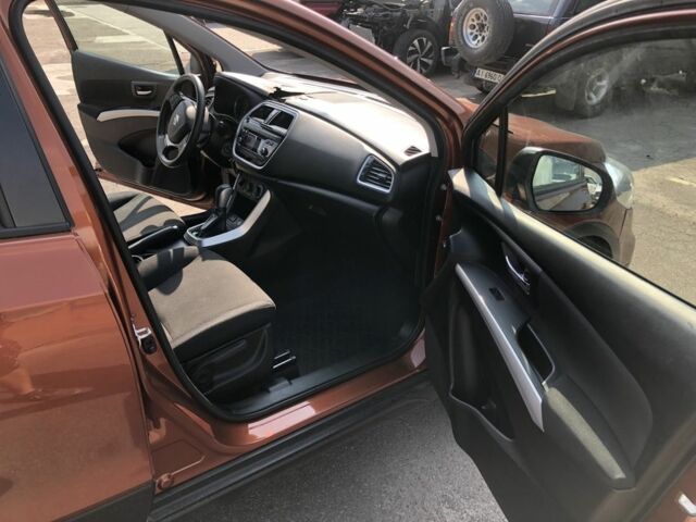 Оранжевый Сузуки СХ4, объемом двигателя 1.6 л и пробегом 102 тыс. км за 6500 $, фото 18 на Automoto.ua