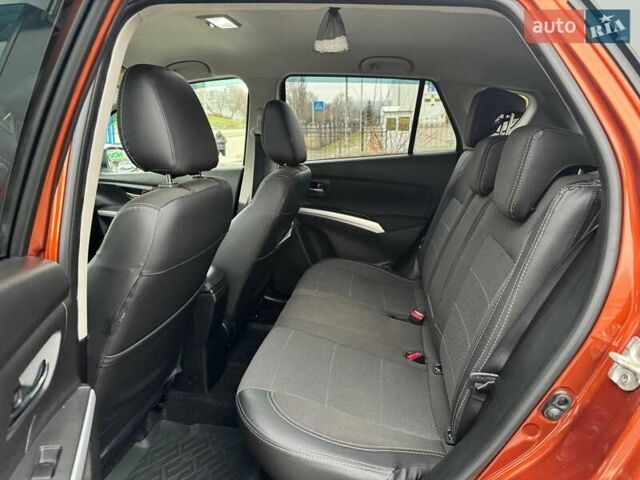 Оранжевый Сузуки СХ4, объемом двигателя 1.59 л и пробегом 54 тыс. км за 16400 $, фото 18 на Automoto.ua