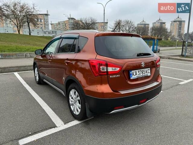 Оранжевый Сузуки СХ4, объемом двигателя 1.59 л и пробегом 54 тыс. км за 16400 $, фото 1 на Automoto.ua
