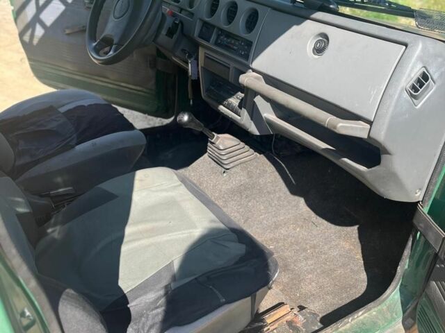 Сузуки Самурай, объемом двигателя 1.3 л и пробегом 86 тыс. км за 3500 $, фото 8 на Automoto.ua