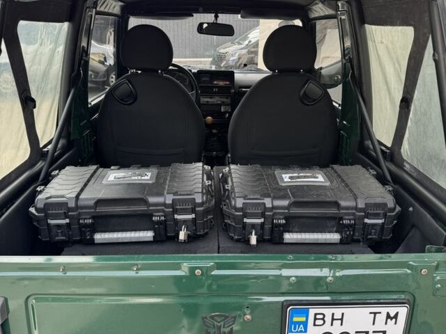 Зеленый Сузуки Самурай, объемом двигателя 1.3 л и пробегом 126 тыс. км за 12000 $, фото 4 на Automoto.ua