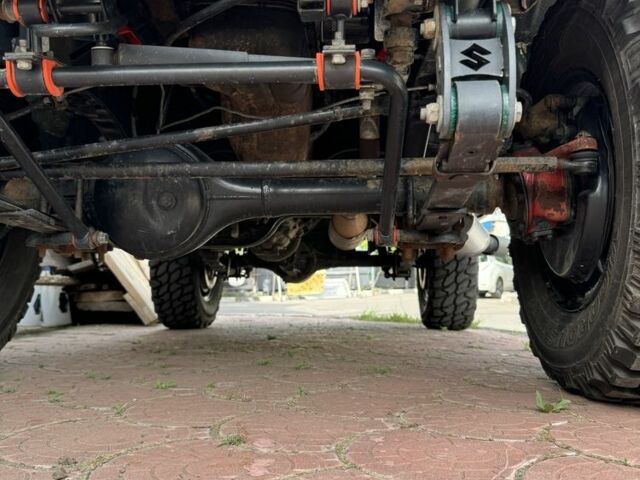 Зеленый Сузуки Самурай, объемом двигателя 1.3 л и пробегом 126 тыс. км за 12000 $, фото 6 на Automoto.ua