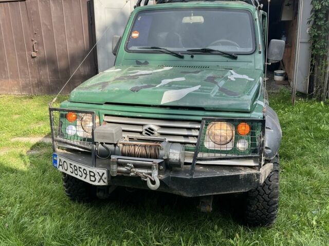 Зеленый Сузуки Самурай, объемом двигателя 1.3 л и пробегом 200 тыс. км за 5500 $, фото 6 на Automoto.ua